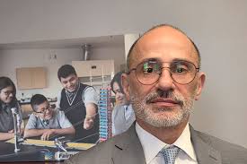 Connecting with the future: Rev. Danny Cortés and Education at Esperanza