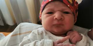 Schwerte: Helferin zur Geburt vor dem Marienkrankenhaus