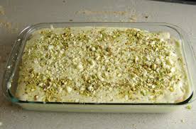 Al posto del caffè viene utilizzato l' orzo solubile: Il Tiramisu Al Pistacchio Senza Caffe E Una Golosissima Variante Dell Ormai Gia Noto Tiramisu Al Pistacchio Che Tanto S Ricette Ricetta Del Tiramisu Pistacchio