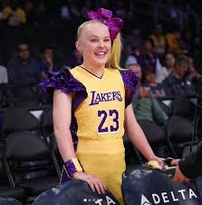 She is a dancer, actress, singer, model, and social media personality. Jojo Siwa Bio Facts Wiki Dancer Net Worth Affair Boyfriend Dating Songs Albums Age Height Family Tour Career Youtuber Vlog Famous Factmandu