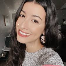 Gladys Roberts (@gladys.roberts)