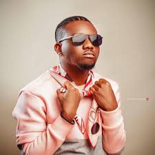Bad boy timz juxtaposes the everyday realities of young nigerians with the fast life of an afrobeats star. 9om 044yprt6vm