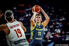 He has previously played four years for real madrid in acb where he averaged 7.8 points, 4.1 rebounds, and 3 assists per game. Real Madrid Ausfall Von Luka Doncic Bbl Profis