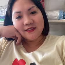 Sprinkling baby powder to those trying to conceive 🫶🏼🥰