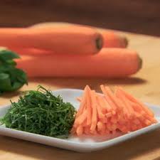 Repeat with the remaining carrot pieces. Cutting Technique Julienne Vegetables