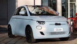 Nuova plancia tecno blu opaco. Fiat 500 3 Generation Premiere Cinquecento Wird Ein Teures Elektroauto Manager Magazin