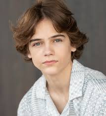 Gavin Warren (@gavindaguy) • Instagram photos and videos