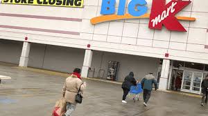 22 Embarrassing Photos From Kmart S New York City Stores Explain Sears Financial Tailspin Thestreet