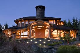 Le foto delle 20 spettacolari case di lusso in legno che state per ammirare vi lasceranno con il fiato sospeso per ricercatezza in termini di stile architettonico e perfetta scelta di locazione. Foto Di 20 Case Di Lusso In Legno Spettacolari Mondodesign It