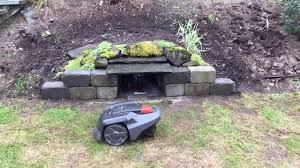 Husqvarna Automower 305 First Time Parking In Garage Youtube