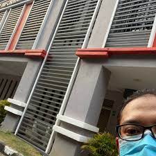 Ditubuhkan pada 1995, ia merupakan sebuah syarikat wayang gambar terbesar negara yang menerbitkan dan memasarkan produk filem, drama. Brilliance Information Sdn Bhd 16 Jalan Meranti Sd 13 5