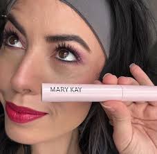 🚨BIG ANNOUNCEMENT 🚨 NEW PRODUCT EARLY RELEASE This mascara is a  game-changer: ⭐️45% longer after 1x coat ❤️ 75% longer after 3x coats 🥳😱  ⭐️No wiping the wand to separate lashes with