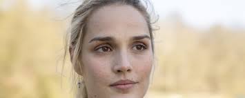 Titre originalle bazar de la charité. Le Bazar De La Charite Faut Il S Attendre A Une Saison 2 Sur Tf1