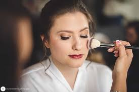 tips on getting your bridal makeup