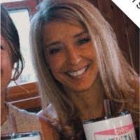 Tracey Bowyer's Instagram, Twitter & Facebook