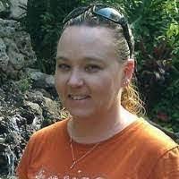 Kerri Riddle's Instagram, Twitter & Facebook