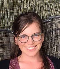 Kelly Hoffer's Instagram, Twitter & Facebook