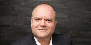 RP Crest baut institutionelle Kundenbetreuung aus