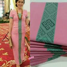 Beli kain tenun ntt online berkualitas dengan harga murah terbaru 2021 di tokopedia! Model Gamis Kain Songket Tulisan