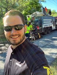 Michael Duryea's Instagram, Twitter & Facebook