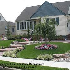 We have the best craft bloggers here! Porch Landscaping Ideas For Your Front Yard And More