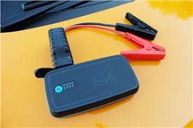It has power and capacity similar to that of the powerall deluxe, along with larger versions of the fantastic clamps weego uses on the 22s. How To Jump Start A Car Best Jump Starter Packs 2021 Heycar