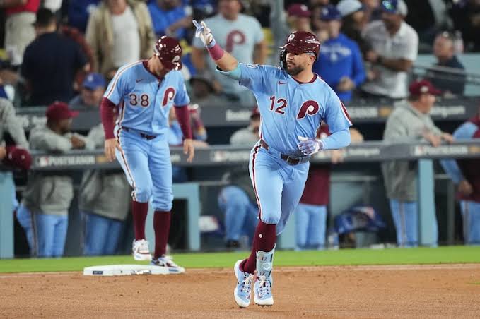 MLB insider: Red Sox have 'checked in' on Kyle Schwarber this offseason -  masslive.com