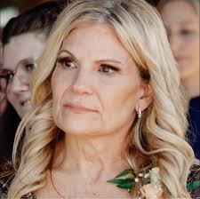 What are the alternatives to alcohol for making mullein tincture?