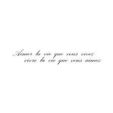 Do What You Love And Love What You Do Translate Aimer La Vie Que Vous Vivez Vivre La Vie Que Vous Aimez Love The Life You Live Live The Life You Love French Translation Vinyl Wall Decal O Que Voce Prefere