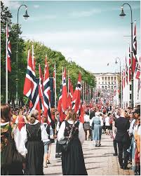 De är en egen nation även om de tillhör olika statsbildningar. Dfds Danmark I Dag Er Det Norges Nationaldag Og En Facebook