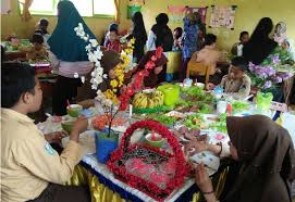 Jual buku pelajaran raih nilai tertinggi berani ulangan setiap hari. Min 1 Kota Bengkulu Praktek Mapel Mulok