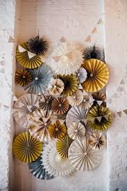 Diy Black And Gold Wedding Backdrop Pin On Taufe Tino