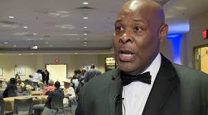 Community bids farewell to KCK champion Chester Owens Jr.