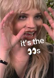 Ella Purnell Eyes Doctor