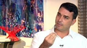 También el uso del término milicia (y por extensión miliciano) puede ser muy controvertido. Milicianos Istoe Independente