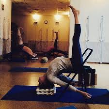 Sirasasana In Viparita Karani Chair Pose Yoga Lyengar Yoga Yoga Asanas
