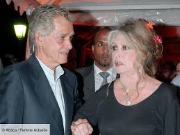 Brigitte Bardot Son Mari Furieux Contre Un Peintre De Saint Tropez Femme Actuelle Le Mag