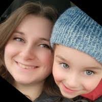 Becky Noel's Instagram, Twitter & Facebook