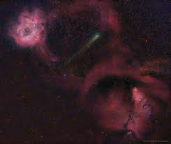 Small Bits Of This Greenish Gray Comet Are Expected To Streak Across Earth S Atmosphere Tonight Specifically Debris Nebula Astronomy Pictures Space Pictures
