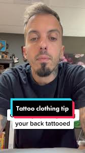 What to wear for a back tattoo #tattootips #tattoohacks #tattooetiquette  #backtattoo #whattowear #whattowearforatattoo