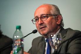 Uruguay presenta un convenio para la eficiencia energética de sus  auditorios