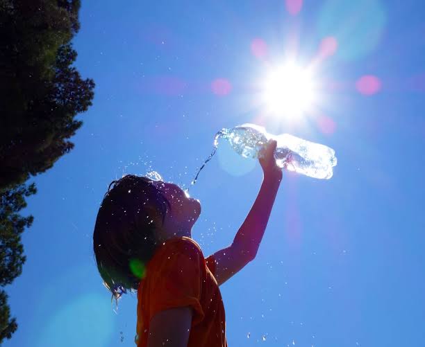 Why Water Delivery Is Critical in Dubai's Climate | Complete Guide
