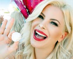 Check spelling or type a new query. Antelina Xtypa To Koydoyni Agkaliase O Kosmos Thn Antelina Bar8akoyrh Newsblog Gr