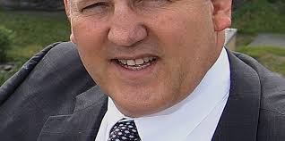 Report: Crashes down at red light camera crossings