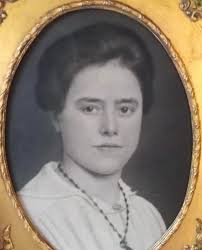 This is my grandfathers sister Laura Tyler Webber. Not sure of the time  frame.