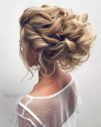 Messy updo hairstyles can do justice to any look then it is for a night out or a holiday. Gorgeous Messy Updo Wedding Hairstyles Bridal Hairstyle Ideas Hair Styles Wedding Hairstyles Short Hair Styles