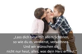 Der muttertag wird traditionell als besonderer feiertag zu ehren der mutter begangen. 17 Muttertagsspruche Fur Whatsapp Sms Und Co Schon Lustig Kreativ Und Kurz