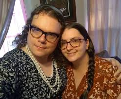 30: Gender and Sexuality, A Personal Perspective -- FOSS and Crafts