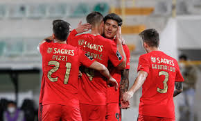 Adquirido pelo benfica antes mesmo do regresso de jesus, o atacante custou 17 milhões de. Portimonense Benfica Liga Nos Futebol Cronica Sl Benfica