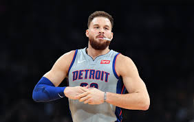 Blake griffin was born on march 16, 1989 in oklahoma city, oklahoma, usa as blake austin griffin. Blake Griffin Biography Age Parents Girlfriend Son Brother Ethnicity Net Worth Weight And Career Stats